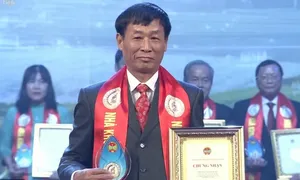 Vinh danh 56 'nhà khoa học của nhà nông' 2024