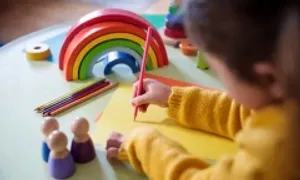 Tin tặc đăng xin lỗi, tự xóa dữ liệu đánh cắp về 8.000 trẻ em